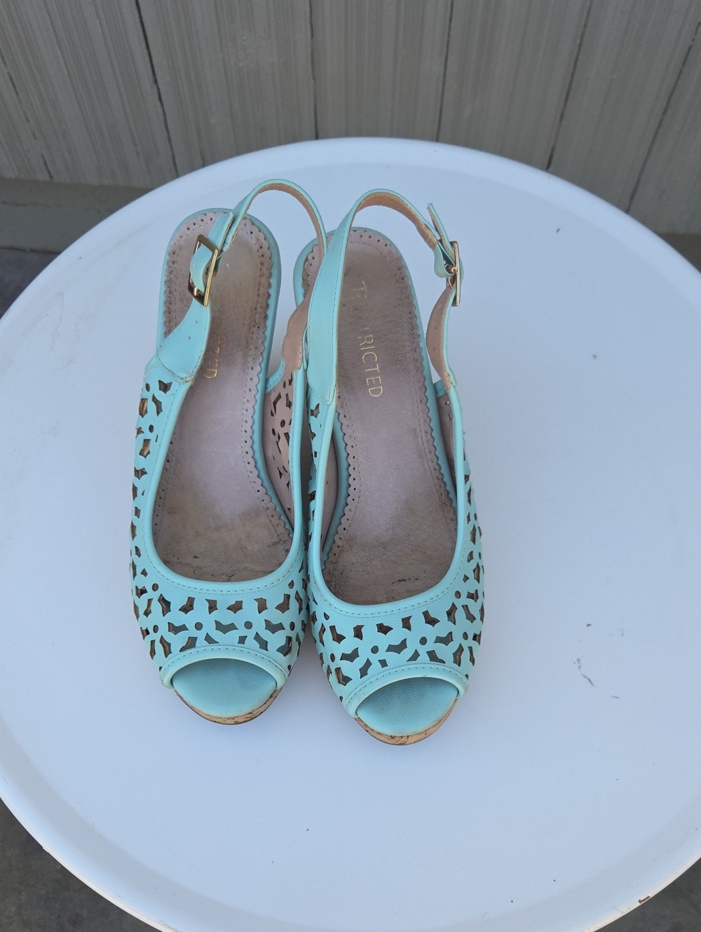 Women’s Mint Green Cutout Peep-Toe Slingback Wedges By Audery Brooks
